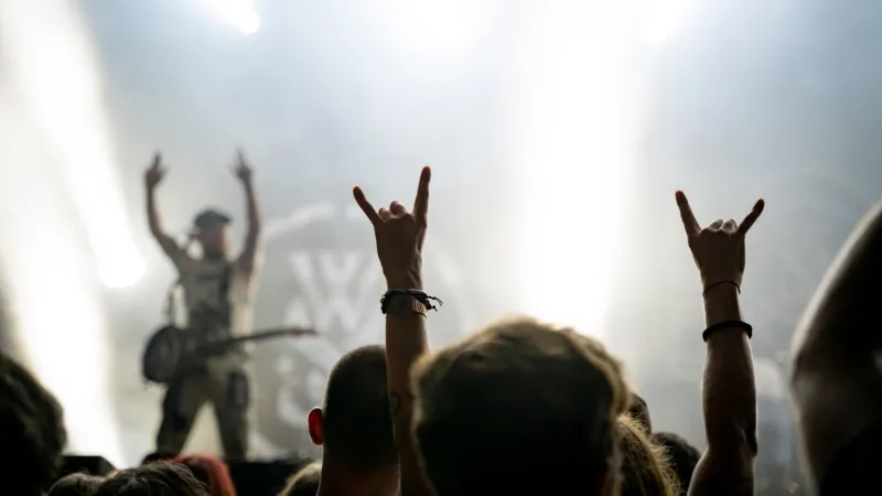 Invisible Strings, Real Skills: What It Actually Takes to Shred at the Highest Level of Air Guitar